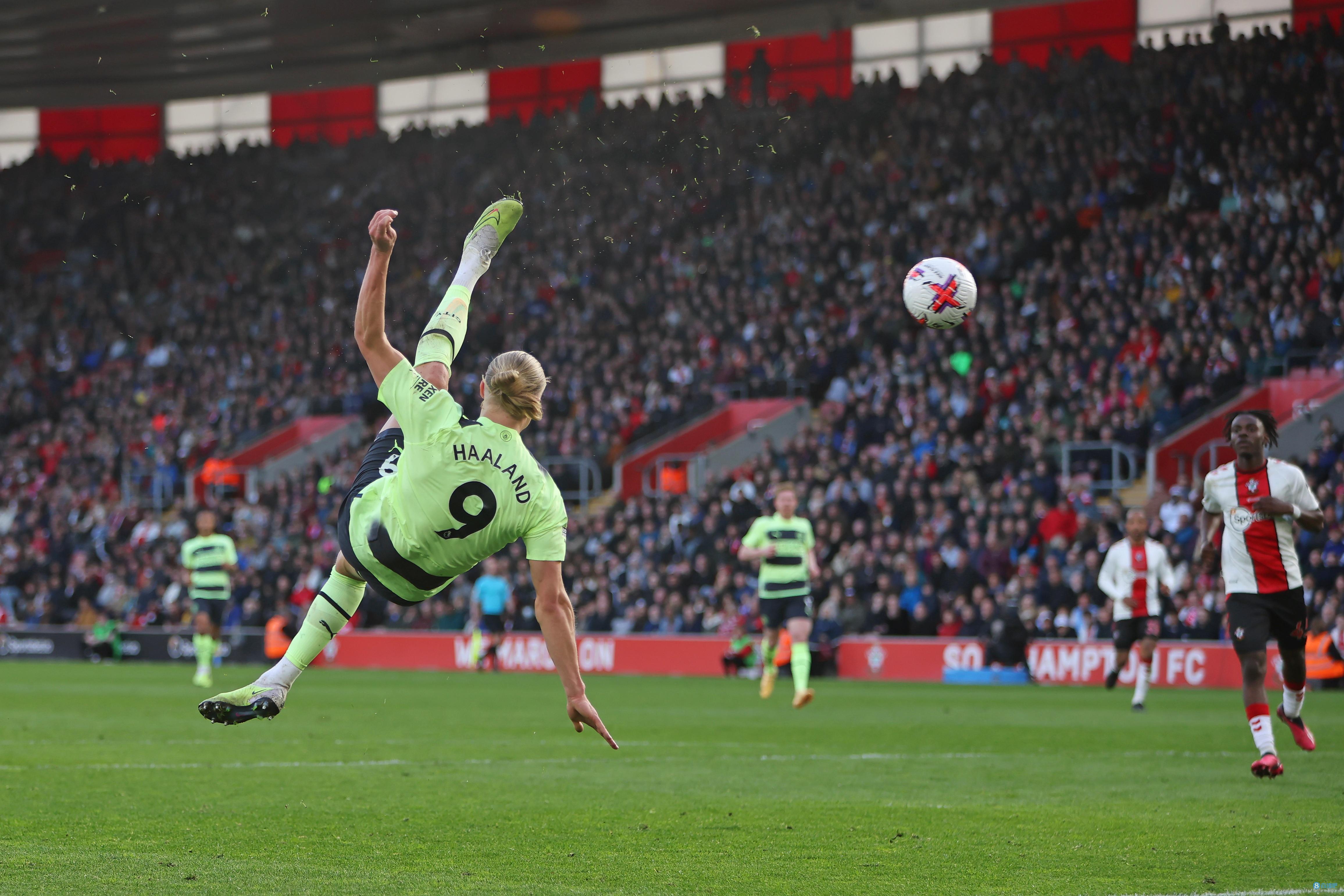 德转预热国米前锋博尼身价上涨：最低2500万欧，最高4000万欧