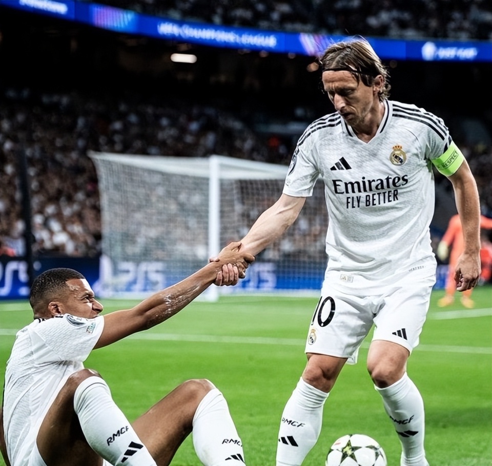 卡拉巴赫过去7次面对英超球队全部失利，且有6场被零封