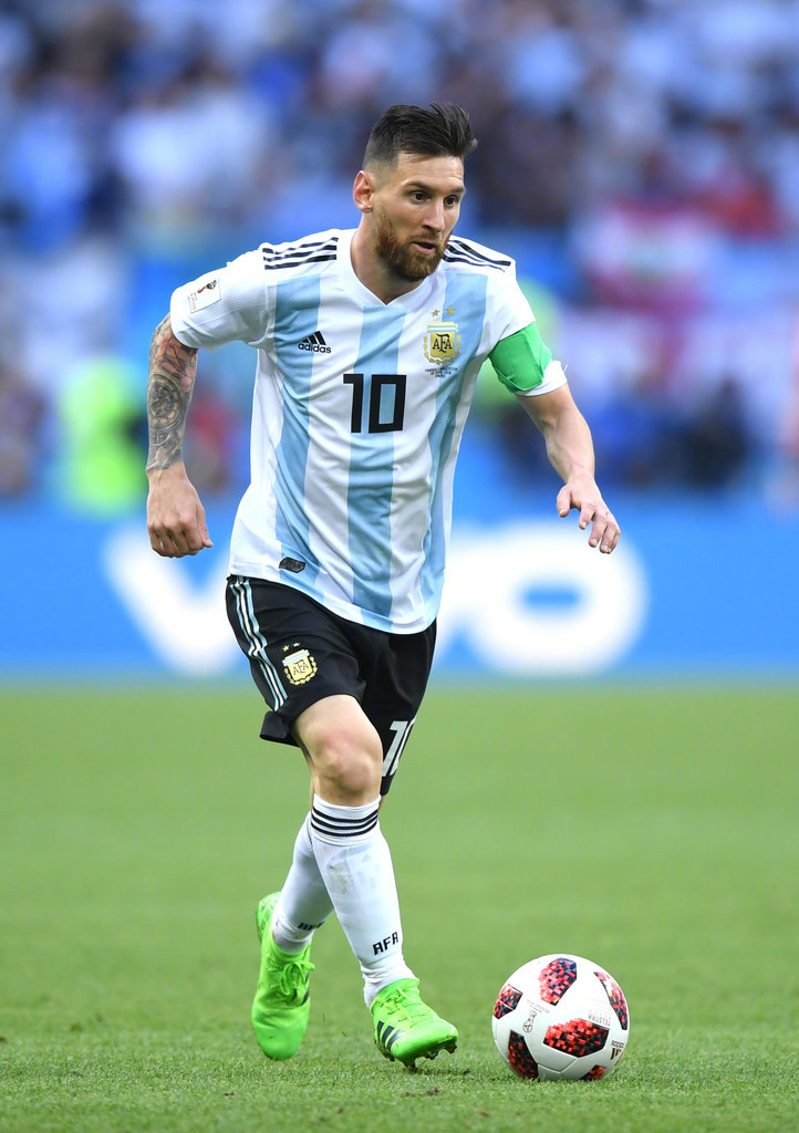 日职半场：古斯塔夫森建功，浦和红钻1-0川崎前锋