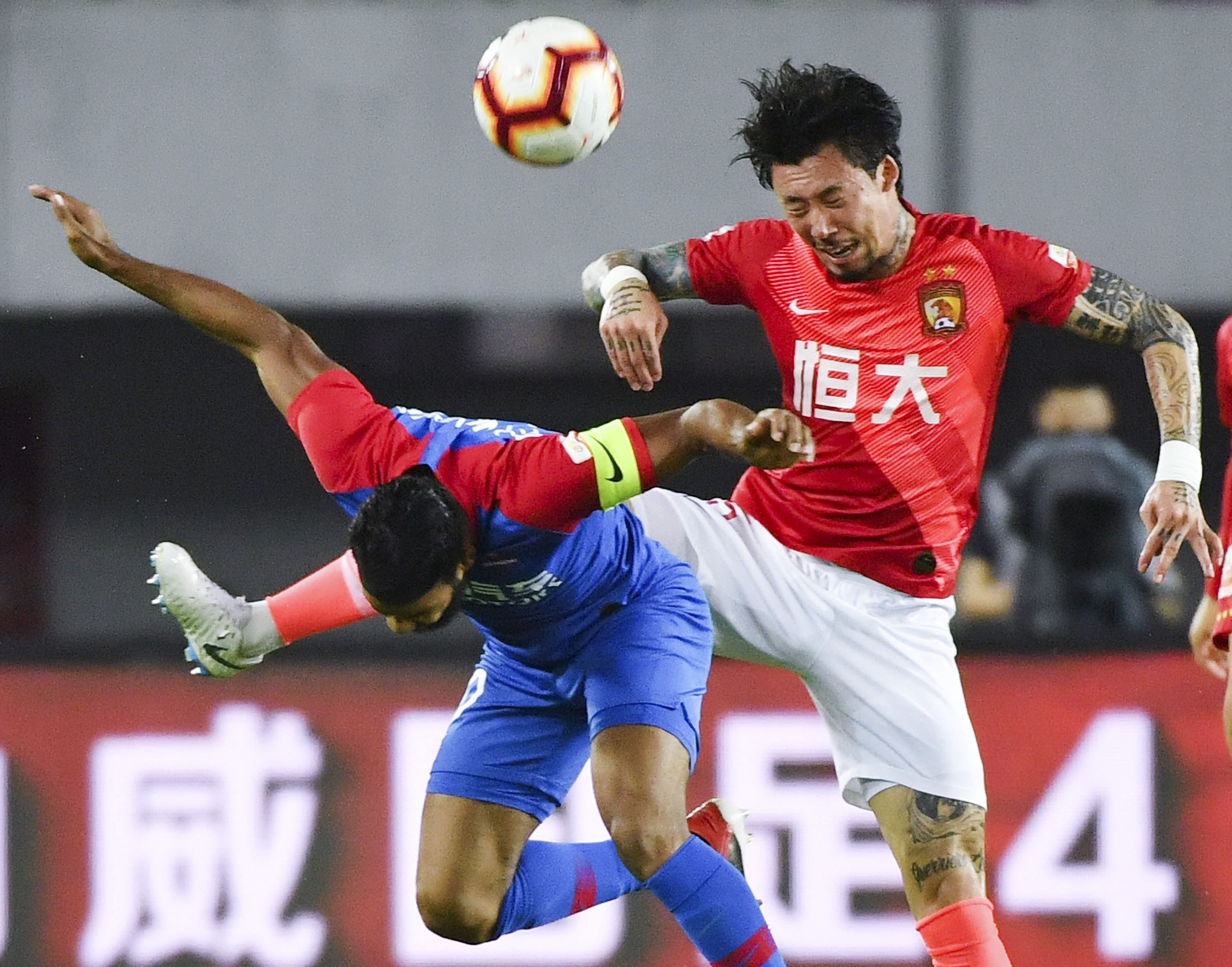 LPL胜决首发：Wei野区对决Tian Creme交锋knight Elk战JKL