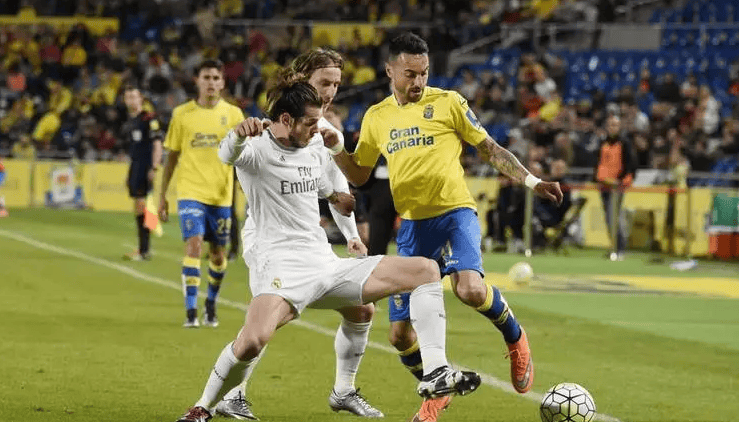 若昂-内维斯谈任意球主罚顺位：谁更有信心，谁就去罚